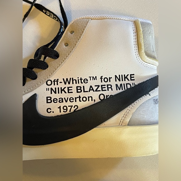 “OFF-WHITE” Nike Blazer - Picture 4 of 13